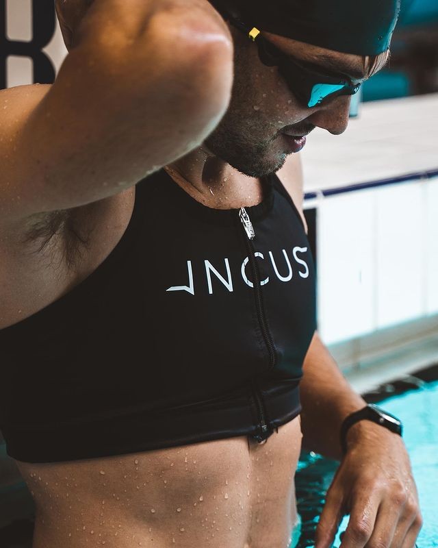 Incus Performance FIIN Swimming Vest